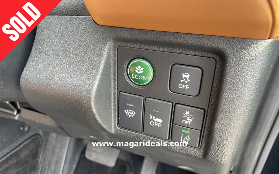 Honda Vezel RS Hybrid in Kenya for Sale | Magari Deals