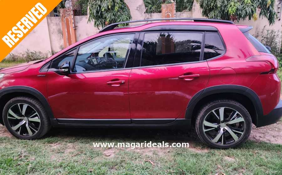 Peugeot 2008 GT-line with moonroof in Kenya for Sale | Magari Deals