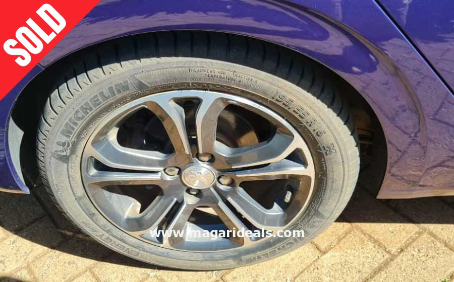 PEUGEOT 208 with MOONROOF  in Kenya for Sale | Magari Deals