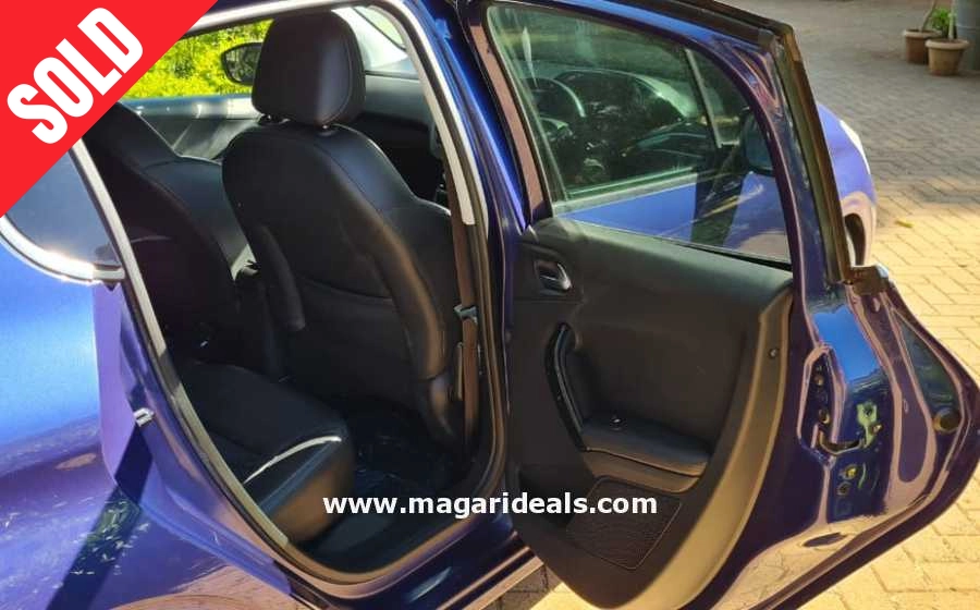 PEUGEOT 208 with MOONROOF  in Kenya for Sale | Magari Deals