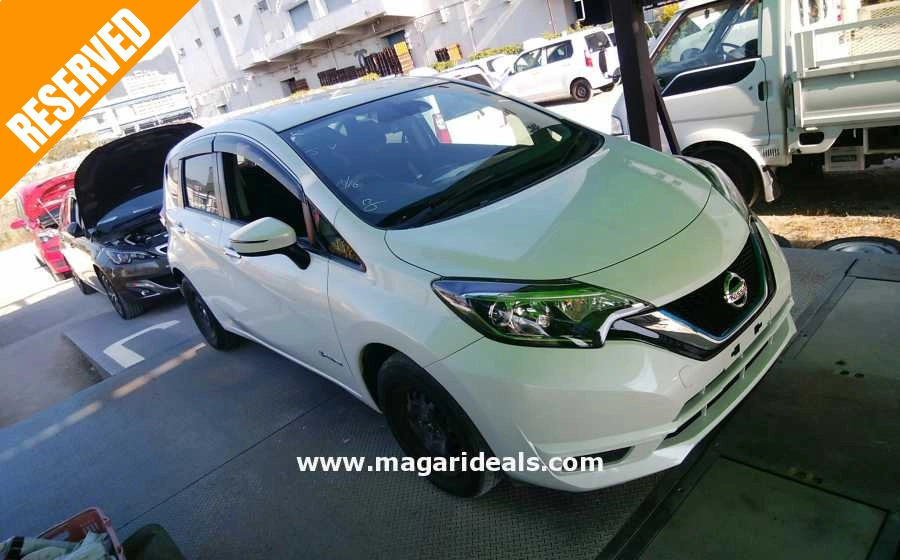 Nissan eNote Hybrid for Sale | Best Buy