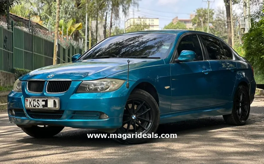 2011 BMW 320i  in Kenya for Sale | Magari Deals