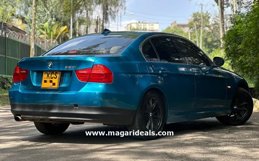 2011 BMW 320i  in Kenya for Sale | Magari Deals