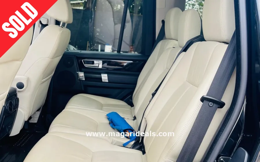 Land Rover Discovery 4 SDV6 HSE in Kenya for Sale | Magari Deals