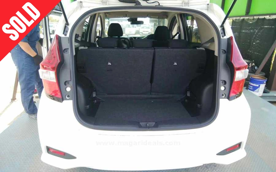 Nissan eNote Hybrid for Sale | Best Buy