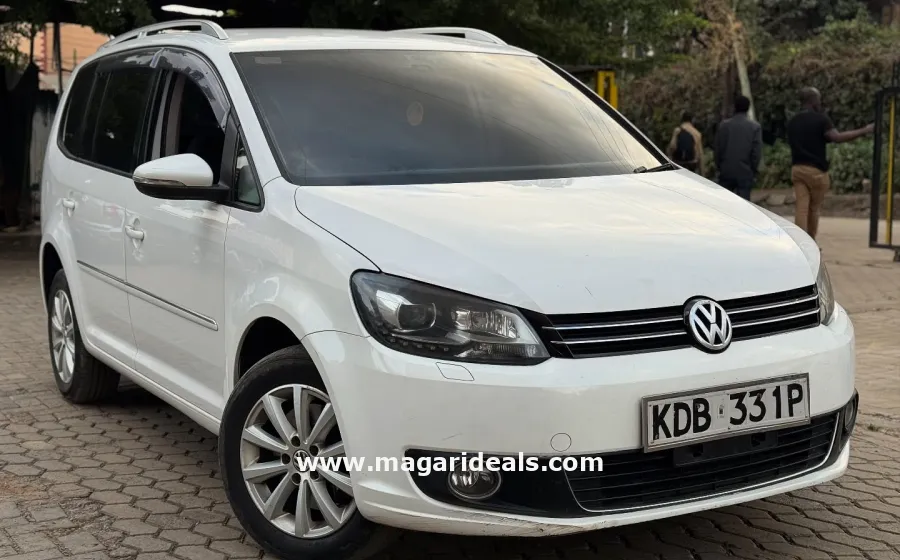 2013 VOLKSWAGEN GOLF TOURAN in Kenya for Sale | Magari Deals