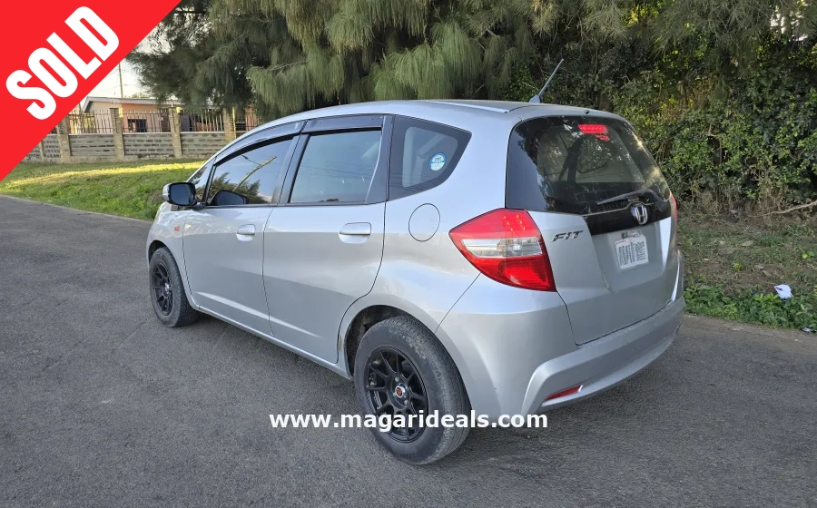 Honda Fit 2012 model in Kenya for Sale | Magari Deals