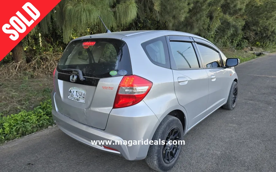 Honda Fit 2012 model in Kenya for Sale | Magari Deals