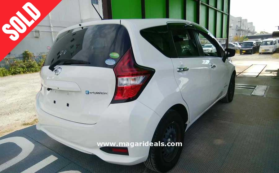 Nissan eNote Hybrid for Sale | Best Buy
