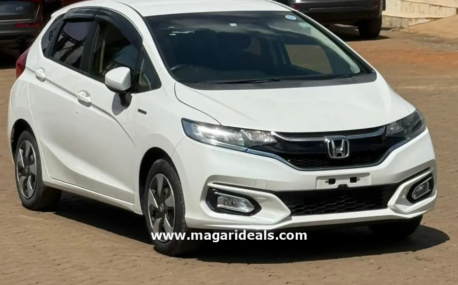 2018 HONDA FIT Hybrid in Kenya for Sale | Magari Deals