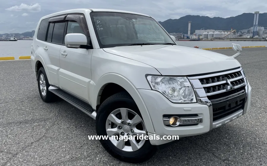 MITSUBISHI PAJERO Super Exceed 2018 Diesel in Kenya for Sale | Magari Deals