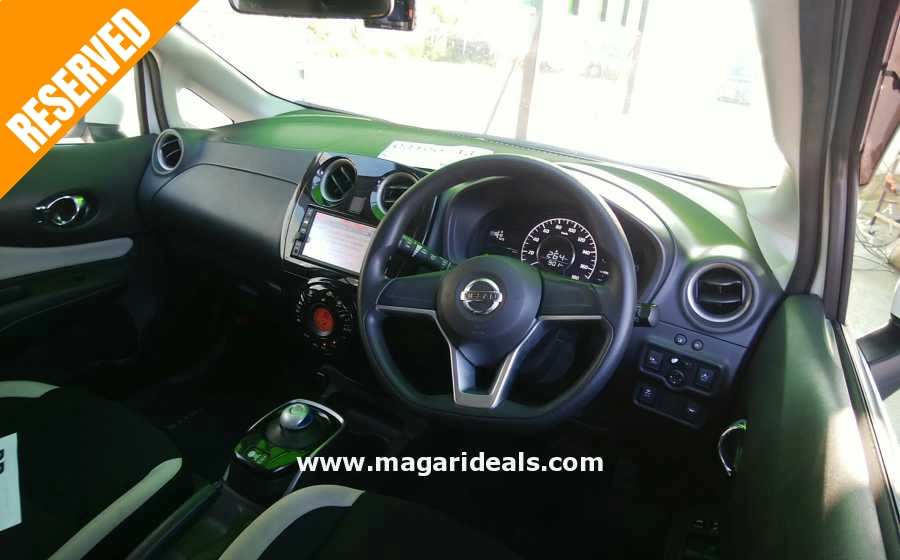 Nissan eNote Hybrid for Sale | Best Buy