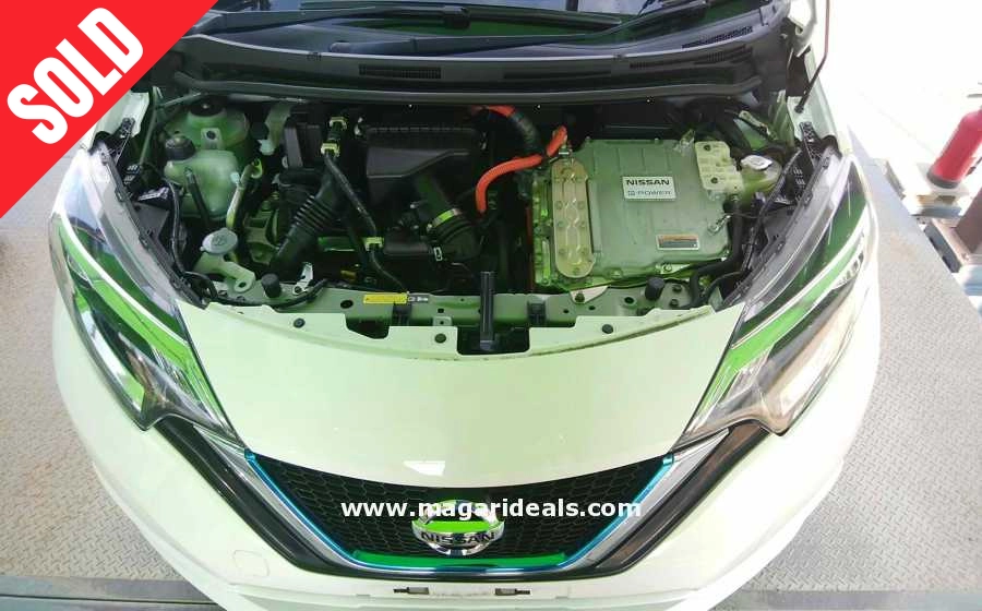 Nissan eNote Hybrid for Sale | Best Buy