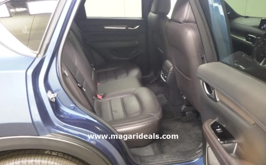 Mazda CX5 Manual 6 Speed 2019 in Kenya for Sale | Magari Deals