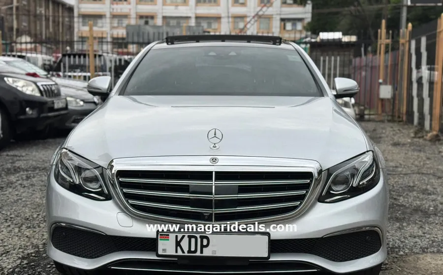 Mercedes E400 2017 sunroof in Kenya for Sale | Magari Deals