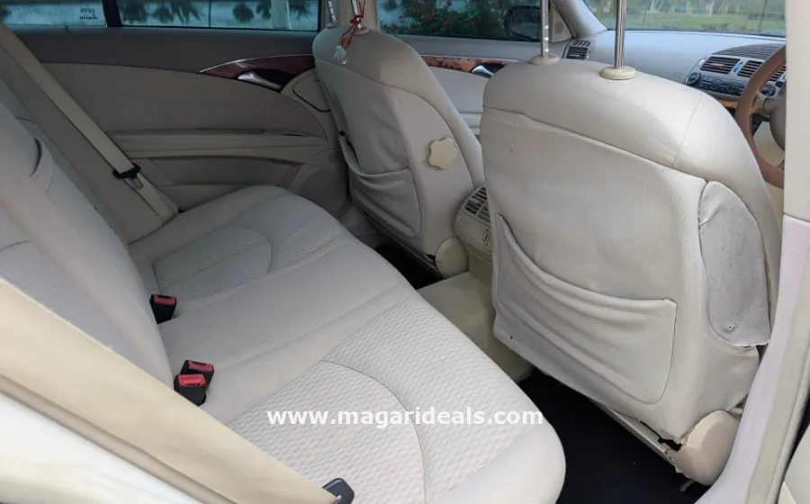 Mercedes-Benz E200 in Kenya for Sale | Magari Deals