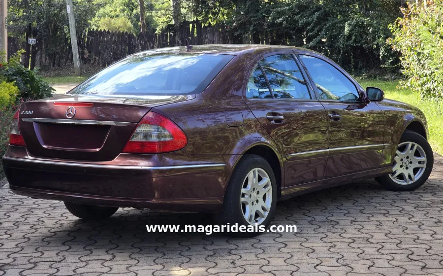 Mercedes E280 in Kenya for Sale | Magari Deals