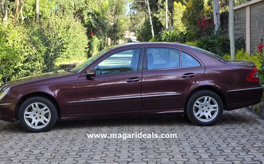 Mercedes E280 in Kenya for Sale | Magari Deals
