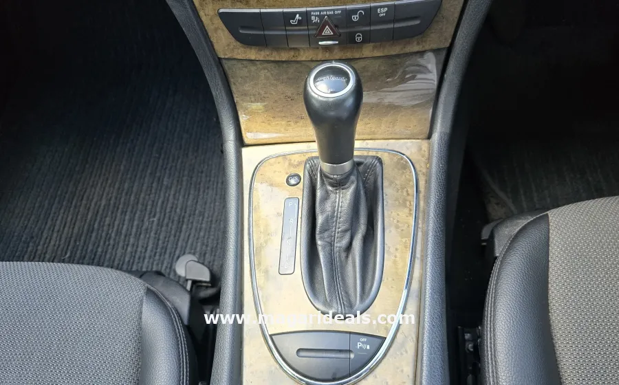 Mercedes E280 in Kenya for Sale | Magari Deals