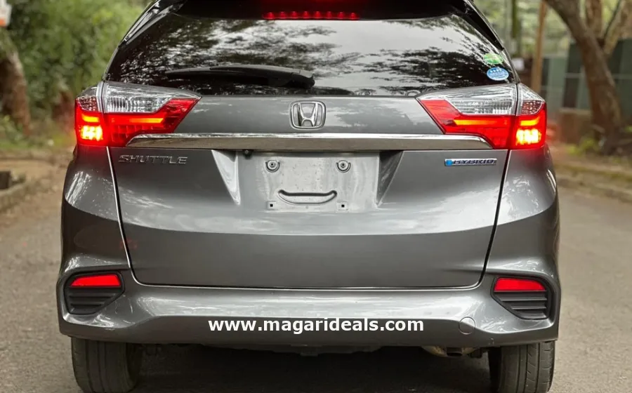 2018 HONDA FIT SHUTTLE HYBRID in Kenya for Sale | Magari Deals