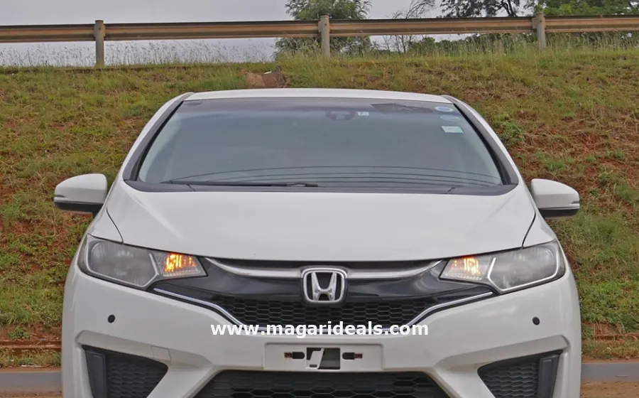 HONDA FIT HYBRID in Kenya for Sale | Magari Deals