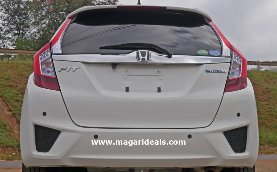 HONDA FIT HYBRID in Kenya for Sale | Magari Deals