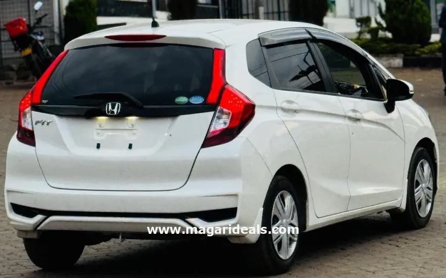 2018 HONDA FIT in Kenya for Sale | Magari Deals