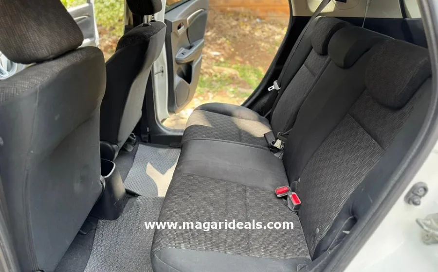 HONDA FIT HYBRID  in Kenya for Sale | Magari Deals