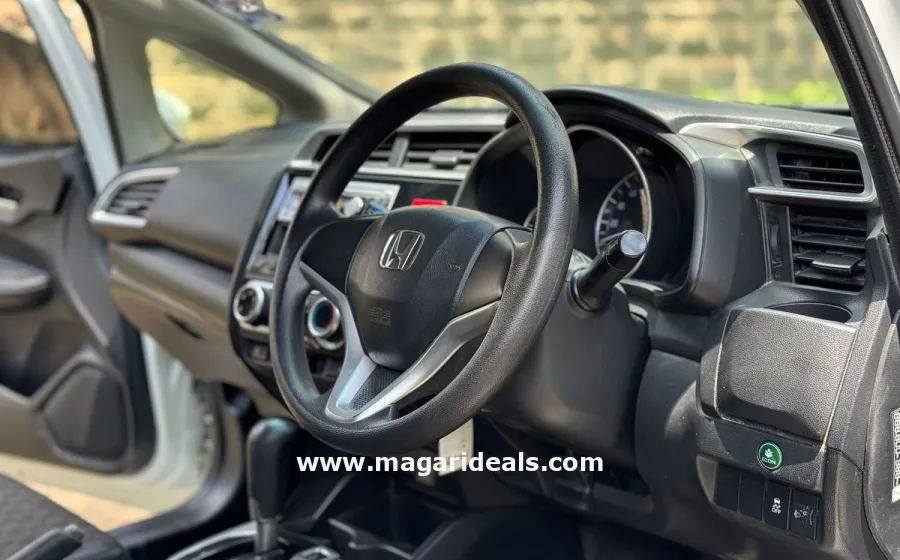 HONDA FIT HYBRID  in Kenya for Sale | Magari Deals