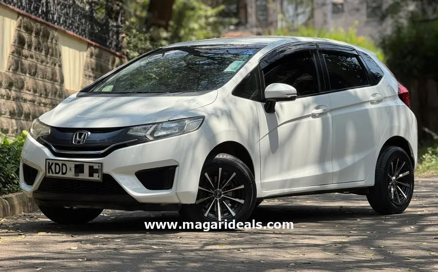 HONDA FIT HYBRID  in Kenya for Sale | Magari Deals