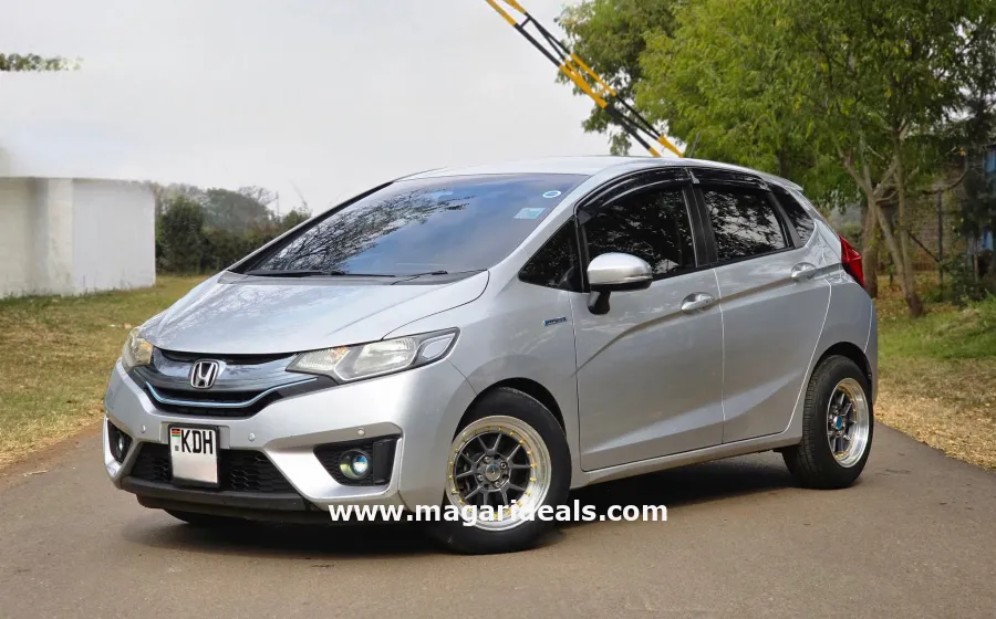 HONDA FIT HYBRID  in Kenya for Sale | Magari Deals