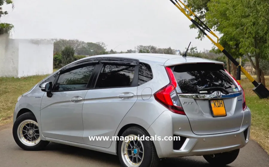 HONDA FIT HYBRID  in Kenya for Sale | Magari Deals