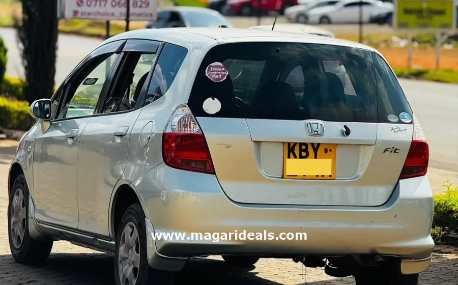 2007 HONDA FIT in Kenya for Sale | Magari Deals