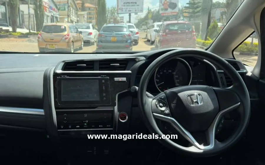 2018 HONDA FIT Hybrid in Kenya for Sale | Magari Deals