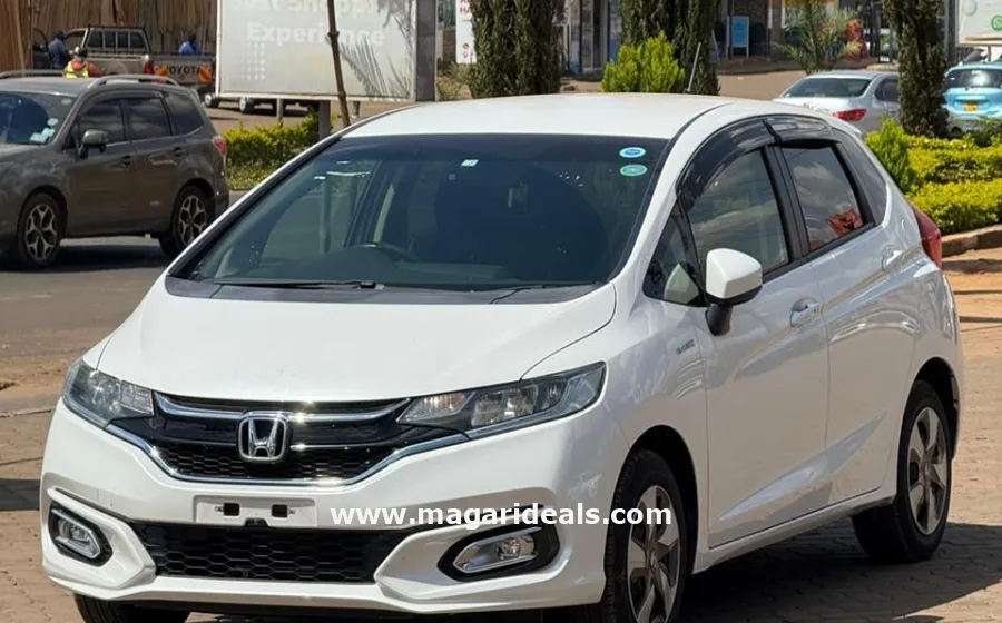 2018 HONDA FIT Hybrid in Kenya for Sale | Magari Deals