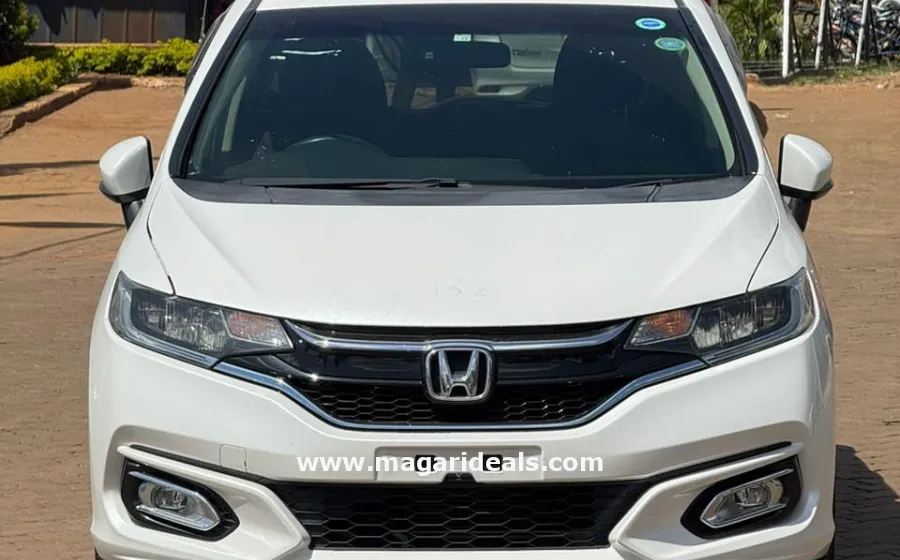 2018 HONDA FIT Hybrid in Kenya for Sale | Magari Deals