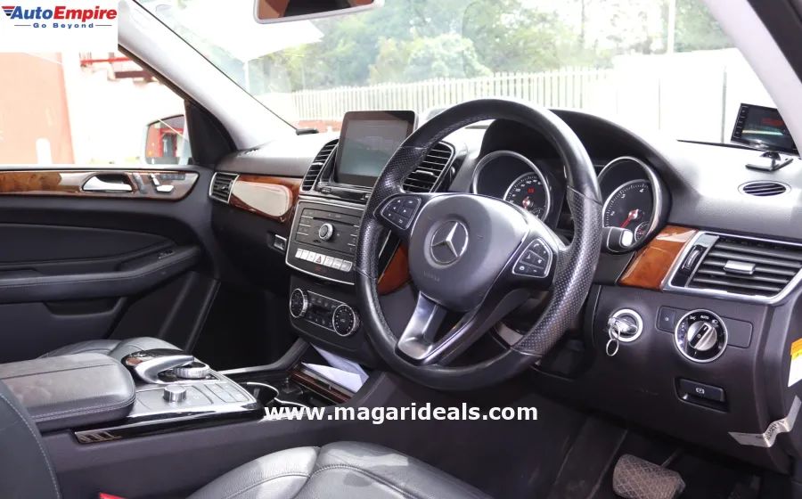 MERCEDES BENZ GLE 350d in Kenya for Sale | Magari Deals