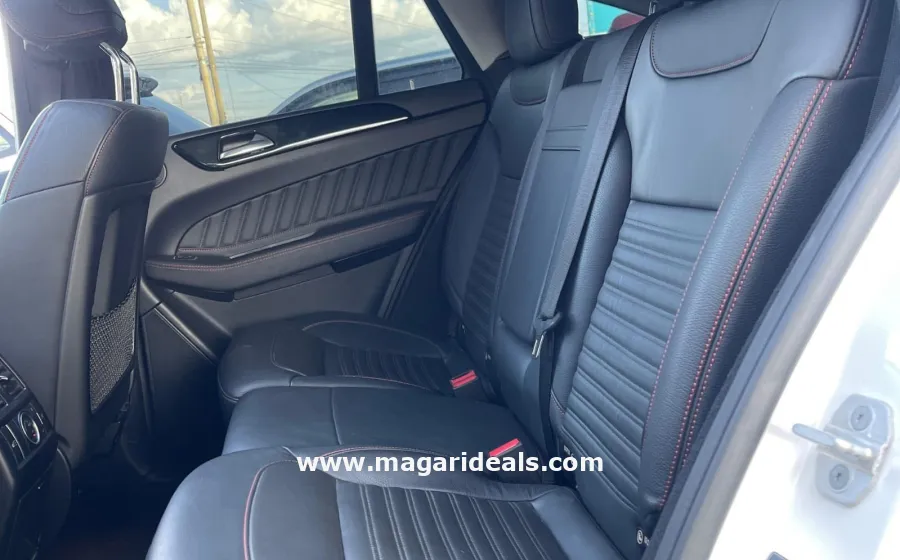 MERCEDES BENZ GLE 350d in Kenya for Sale | Magari Deals