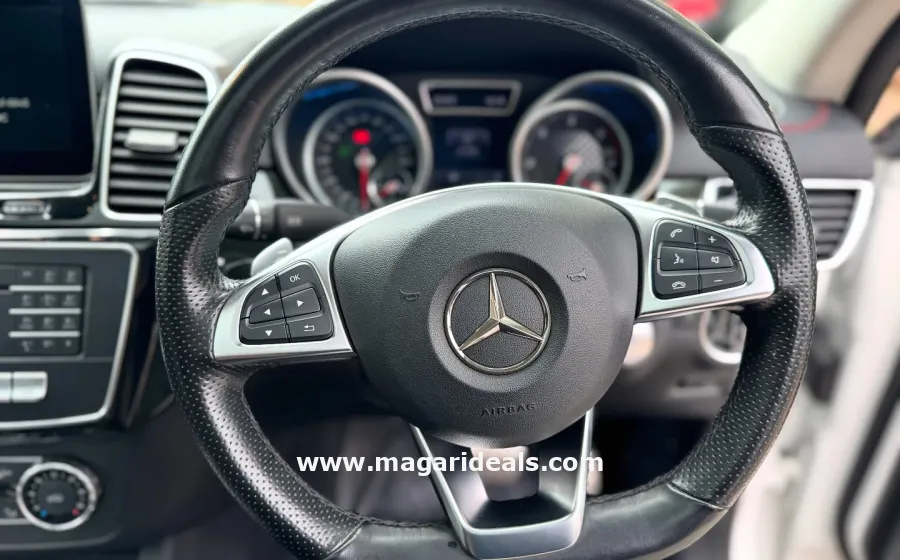 MERCEDES BENZ GLE 350d in Kenya for Sale | Magari Deals
