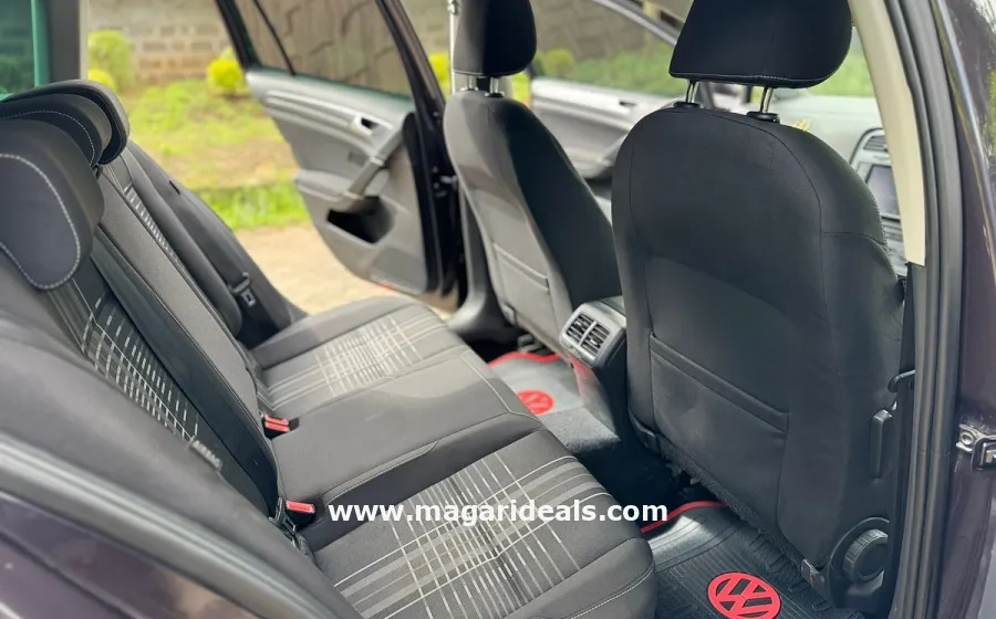 VOLKSWAGEN GOLF VARIANT  in Kenya for Sale | Magari Deals