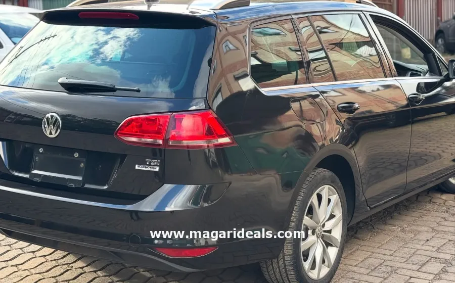 VOLKSWAGEN GOLF VARIANT  in Kenya for Sale | Magari Deals