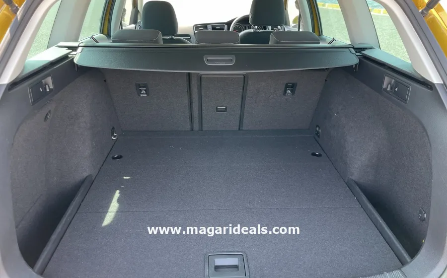 2018 VOLKSWAGEN GOLF VARIANT 1.4 TSI  in Kenya for Sale | Magari Deals