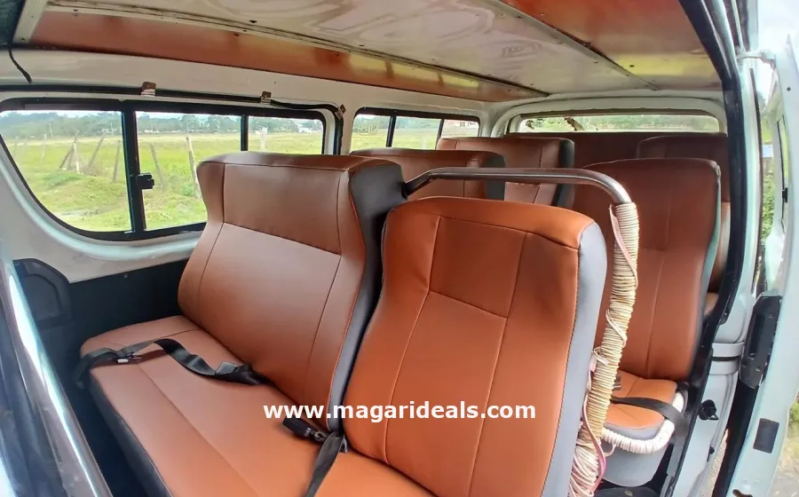 TOYOTA HIACE in Kenya in Kenya for Sale | Magari Deals