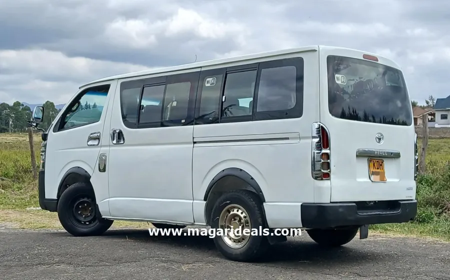 TOYOTA HIACE in Kenya in Kenya for Sale | Magari Deals