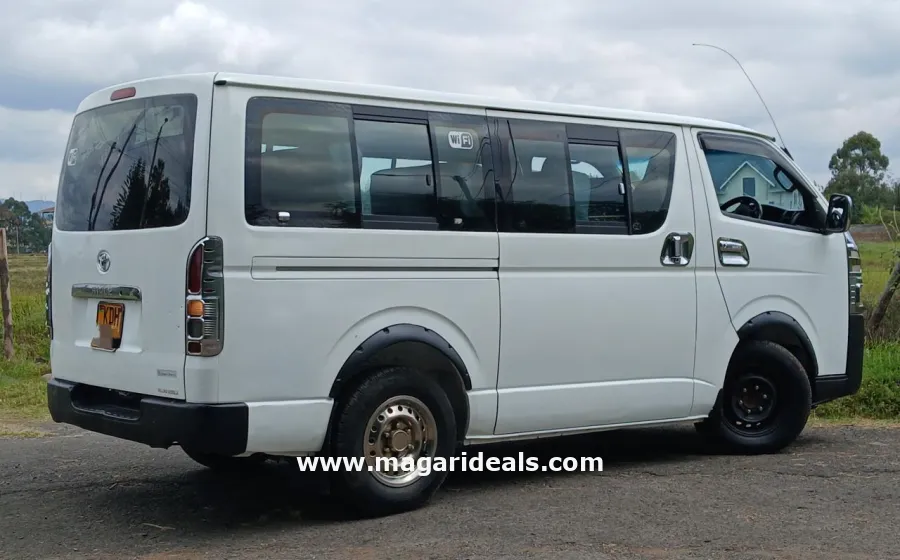 TOYOTA HIACE in Kenya in Kenya for Sale | Magari Deals