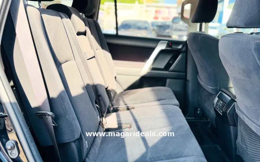Toyota Land Cruiser Prado TX in Kenya for Sale | Magari Deals