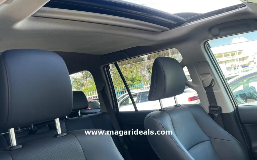 Toyota Land Cruiser Prado TX in Kenya for Sale | Magari Deals