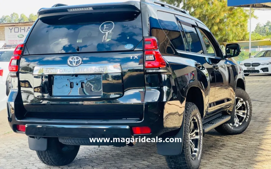 Toyota Land Cruiser Prado TX in Kenya for Sale | Magari Deals
