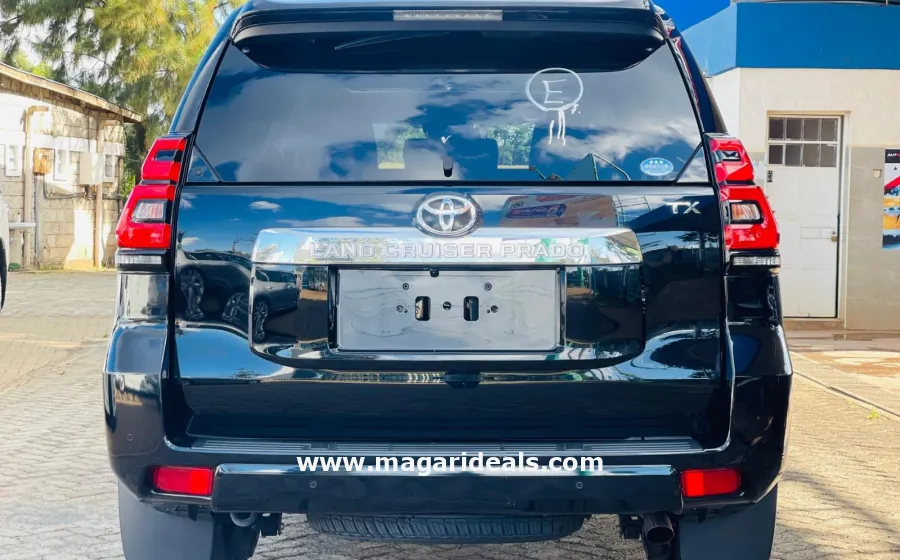Toyota Land Cruiser Prado TX in Kenya for Sale | Magari Deals