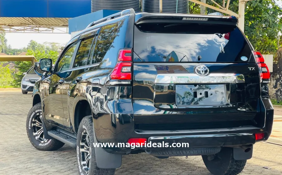 Toyota Land Cruiser Prado TX in Kenya for Sale | Magari Deals